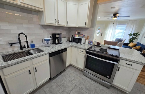 Lubbock House | Charming 2-bedroom house in Lubbock TX, Walking Distance from Texas Tech