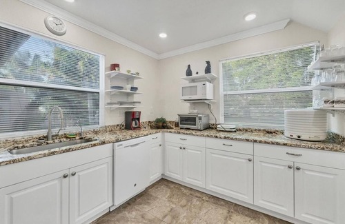 Nokomis House | Charming 2-bedroom house with POOL in delightful Nokomis-ONLY 3 MILES FROM BEACH