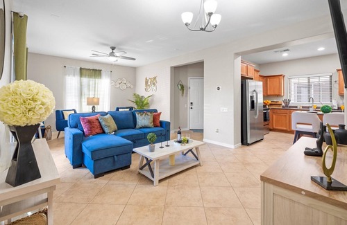 Northgate House | Charming 2 bedroom house with WiFi, A/C in sunny Phoenix