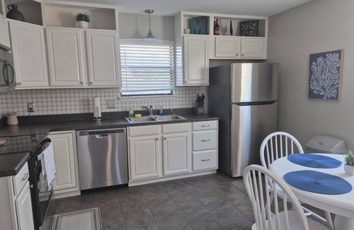 Belton House | Charming 2-bedroom house in serene Belton