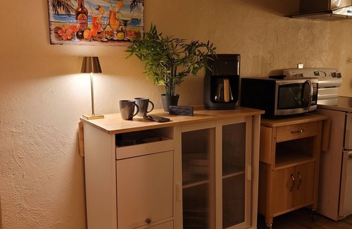 Berkley House | Charming 2-bedroom house with WiFi, AC in lovely Denver