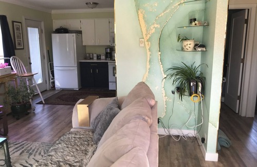 Selah House | Charming 2-bedroom house with AC and WiFi in delightful Selah