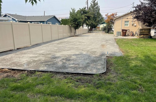 Yakima House | Charming 2-bedroom house with WiFi, AC in Yakima