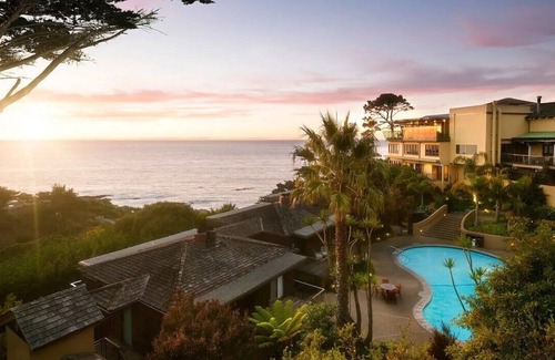 Carmel Highlands Resort | Charming 2-bedroom Hyatt resort in fabulous Carmel