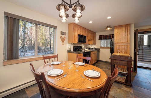 Winter Park Condo | Charming 2 bedroom, in-floor heat and close to Main Street