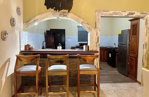 Wiltshire House | Charming 2-bedroom house with AC and WiFi near Montego Bay