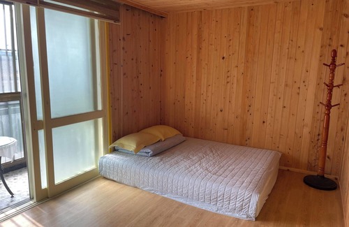Gyeongju Apartment | Charming 2-bedroom apartment with WiFi, AC in pleasant Gyeongju-si