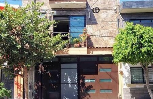 Guadalajara Municipality House | Charming 2-bedroom house with WiFi and AC in lovely Guadalajara