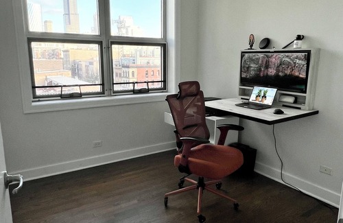 Near West Side Apartment | Charming 2-bedroom penthouse with a rooftop in pleasant Chicago with WiFi, AC