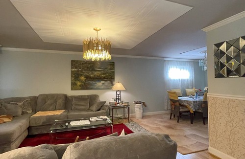 Wheaton-Glenmont House | Charming 2-bedroom top level of house, in lovely Kensington - WiFi, AC