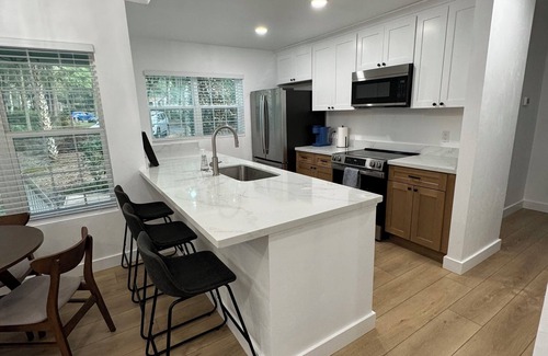 Haile Plantation House | Charming 2-bedroom 2-bathroom townhome in Gainesville.n
