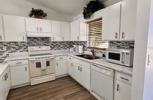 Lake Placid Villa | Charming 2-bedroom villa in Lake Placid