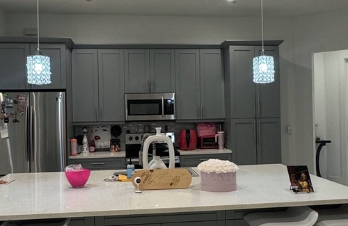 Sunshine House | Charming 2-bedroom house in Lehigh Acres with AC, WiFi