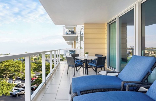 Marco Island Condo | Charming 2-bedroom condo with AC, fitness room in fabulous Marco Island