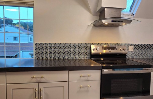 Tamalpais-Homestead Valley Apartment | Charming 2-bedroom apartment in splendid Mill Valley with WiFi