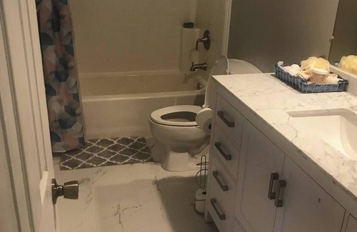 Seabrook House | Charming 2-bedroom house with AC, WiFi in wonderful New Orleans