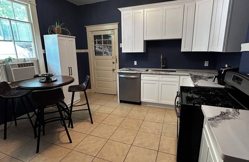 Fairgrounds House | Charming 2-bedroom house in fantastic New Orleans