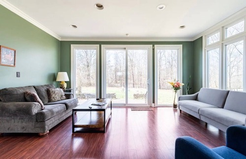Simpsonville House | Charming 2-bedroom house in Simpsonville with AC