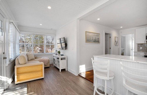 Sound Beach Cottage | Charming 2-Bedroom Cottage Just Steps Away From Private Beach!