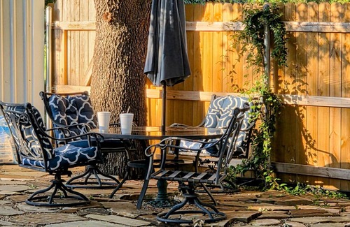 Morgan Mill House | Charming 2-bedroom barndominium in marvelous Stephenville with AC, WiFi