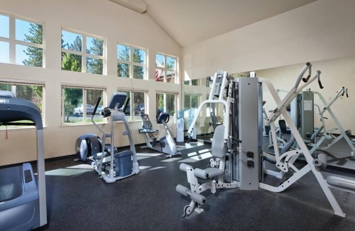 Elk Point Condo | Charming 2-bedroom condo close to ski resort with WiFi in beautiful Zephyr Cove