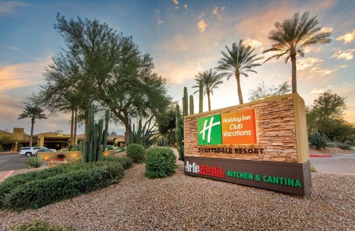 North Scottsdale Villa | Charming 2-bedroom villa in Scottsdale; 1/2 a block to the Waste Management Open