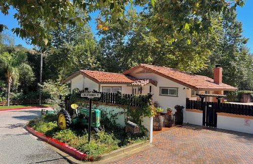 Silverado Villa | Charming 2-bedroom villa in brilliant Silverado with AC, WiFi