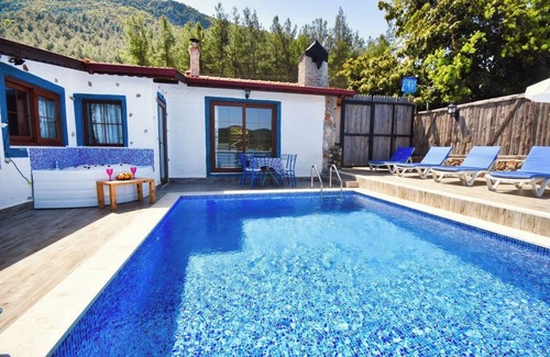Kayakoy Villa | Charming 2-bedroom villa with WiFi and AC in enchanting Kayaköy