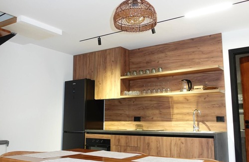 Shkoder County Villa | Charming 2 bedroom villa in Boge with private Hot Tub!