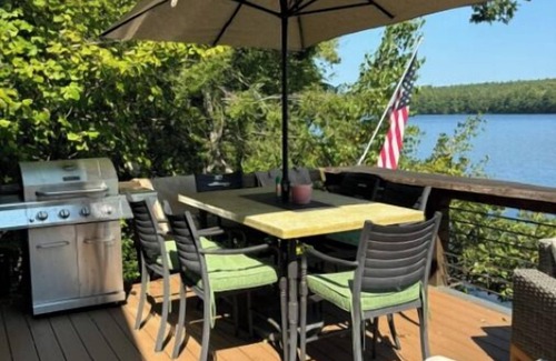 Barrington Cabin | Charming 2-bedroom waterfront cottage in welcoming Barrington with deck and WiFi