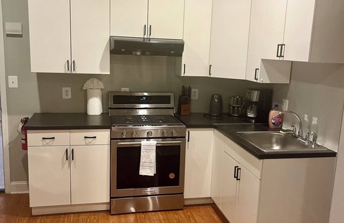 Eckington Apartment | Charming 2-bedrooms, 3beds, Apartment NW DC, Wi-Fi, 1-mile White House 1stfloor