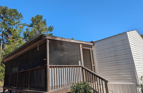 Summerton House | Charming 2-BR 2BA John C Landing-Cuddo-Wyboo Summerton SC Anchor Inn Lake Marion