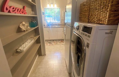 Saint Simons Island Condo | Charming 2-BR condo with WiFi, AC in delightful St. Simons Island's Pier Village