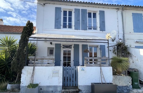 Saint-Denis-d'Oleron House | Charming 2-Bedroom House, Terrace, Close to Beach & Cycle Path