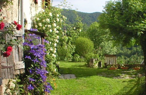 Oust House | Charming 2*mountain house, tastefully furnished in tranquil hamlet. Garden.