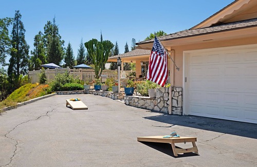 La Mesa Apartment | Charming 2 Room La Mesa Casita w/Pool, BBQ & Yard