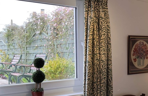Twynholm House | Charming 200 year old Galloway cottage near Kirkcudbright