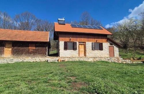 Carasova Cottage | Charming 2Bed Cottage in Carasova, Banat Mountains