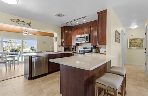 Saint James City House | Charming 2BR/2BA Pet-Friendly Home with Pool in St. James City!