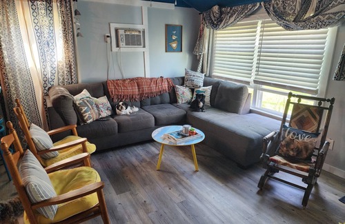 Canadohta Lake Cottage | Charming 2BR cottage at Canadohta Lake w 2 Kayaks . Nice yard with fire pit.