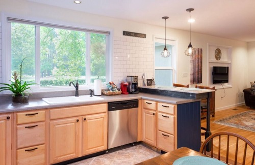 Berkeley Apartment | Charming 2BR Guest Suite☆800 ☆Private Entry☆Patio☆Prime Location☆Family Fun