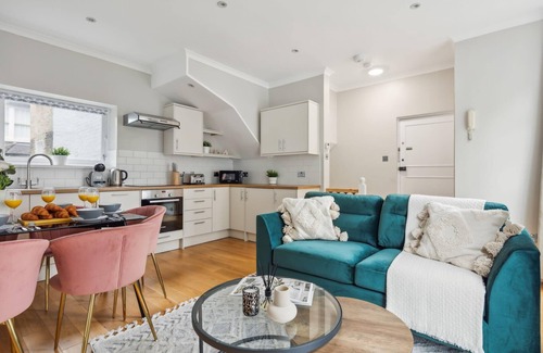 Pimlico Apartment | Charming 2BR in London's Westminster