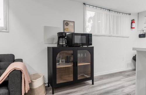 Welland Apartment | Charming 2BR Near Niagara College