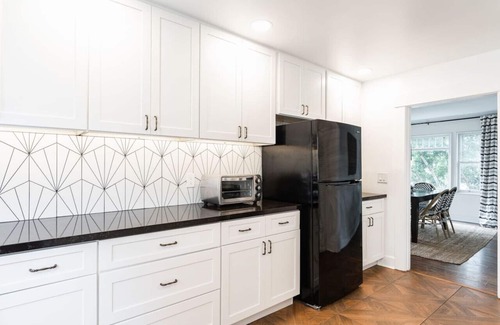 University Heights Apartment | Charming 2br, perfect San Diego escape