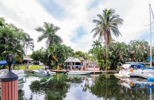Citrus Isles House | Charming 2BR Waterfront House