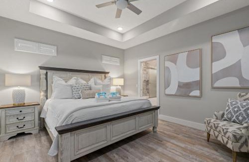 Laguna Beach Estates House | Charming 3/2 Beach House w/POOL & Golf Cart INCLUDED - 1 Min Walk to Beach