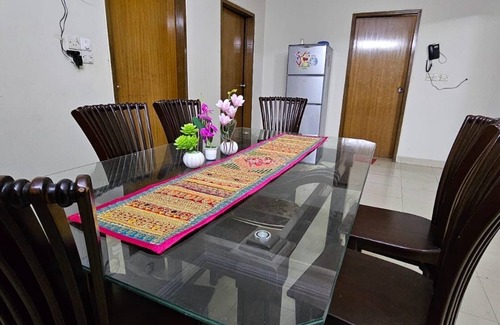 Mohammadpur Apartment | Charming 3-Bed Apartment in Mohammadpur Dhaka