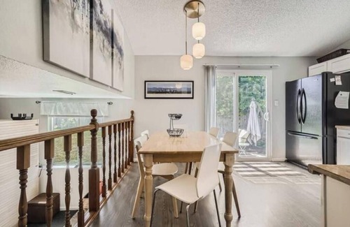 North Central Westminster House | Charming 3 BDR Home w/Hot Tub & Sauna