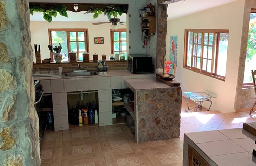 El Valle de Anton House | Charming 3-bedroom Private Mountain Escape in El Valle