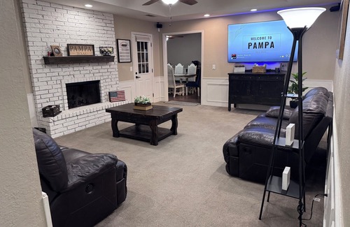 Pampa House | Charming 3 bed 2 bath full house